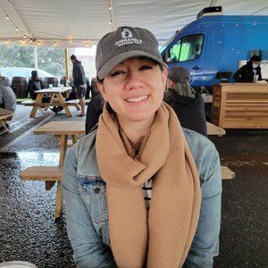 Meet your Posher, Carolyn